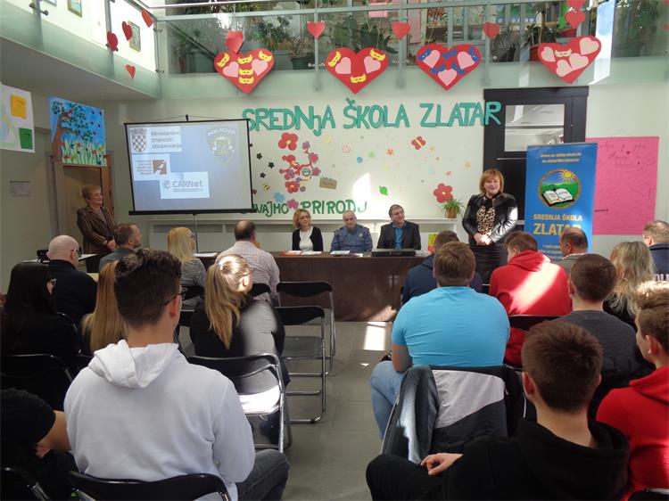 Slika /PU_KZ/Vijesti 2019/Prometna uličica2.JPG